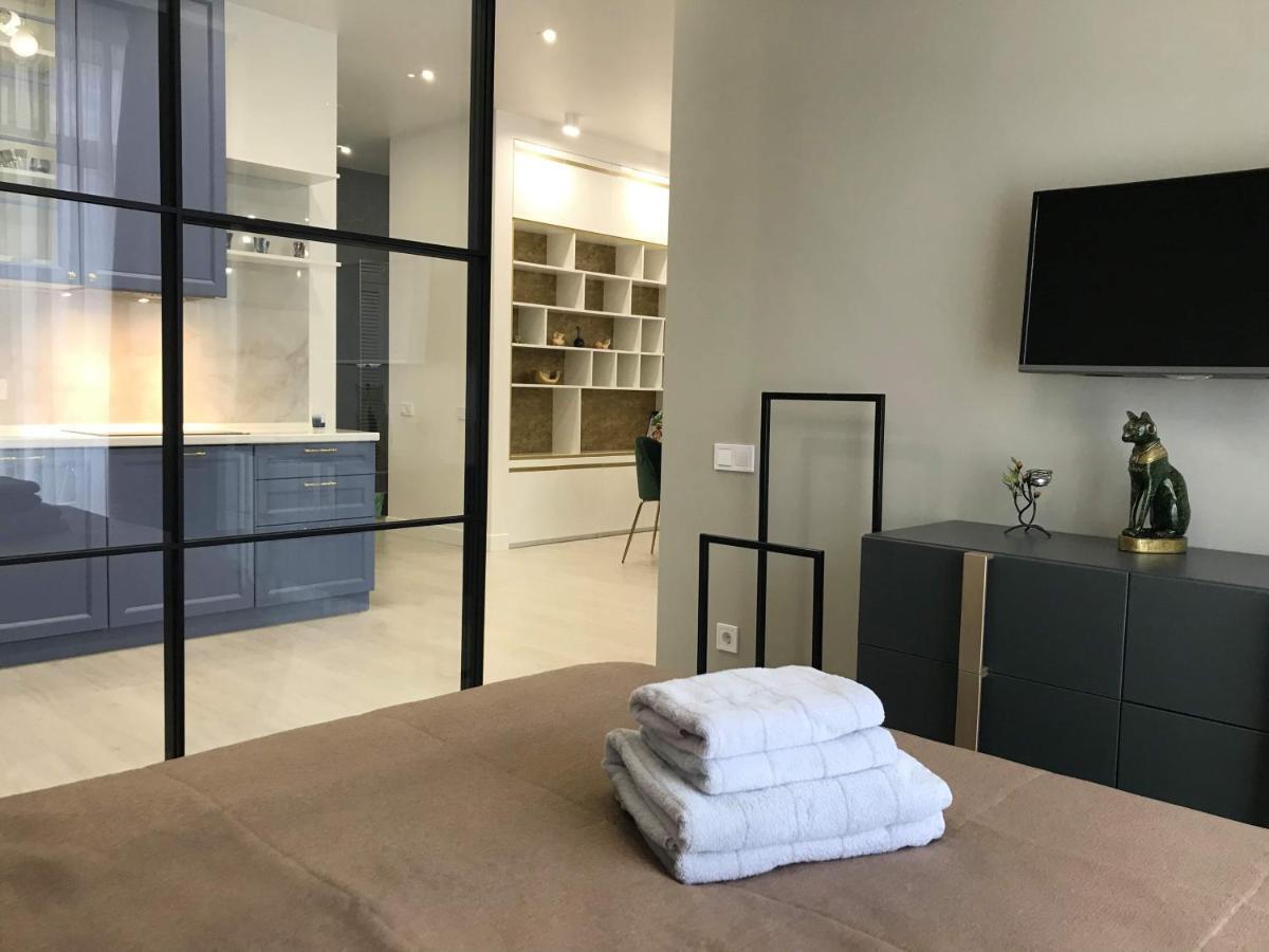*Luxury Apartment In The City Center* Kiew Exterior foto